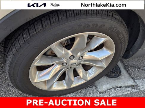 Used 2014 Ford Explorer XLT w/ Equipment Group 202A image 6