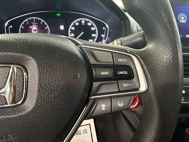Used 2019 Honda Accord LX image 32