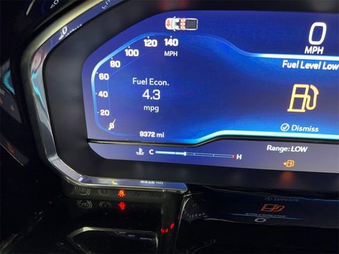 Used 2024 Chevrolet Silverado 1500 LT image 59