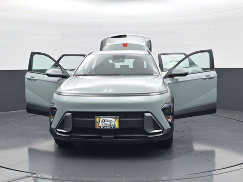 New 2026 Hyundai Kona SE image 31