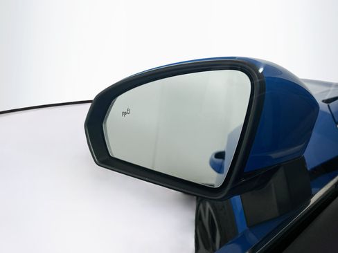 Used 2022 Volkswagen Taos SEL AWD/4WD image 16
