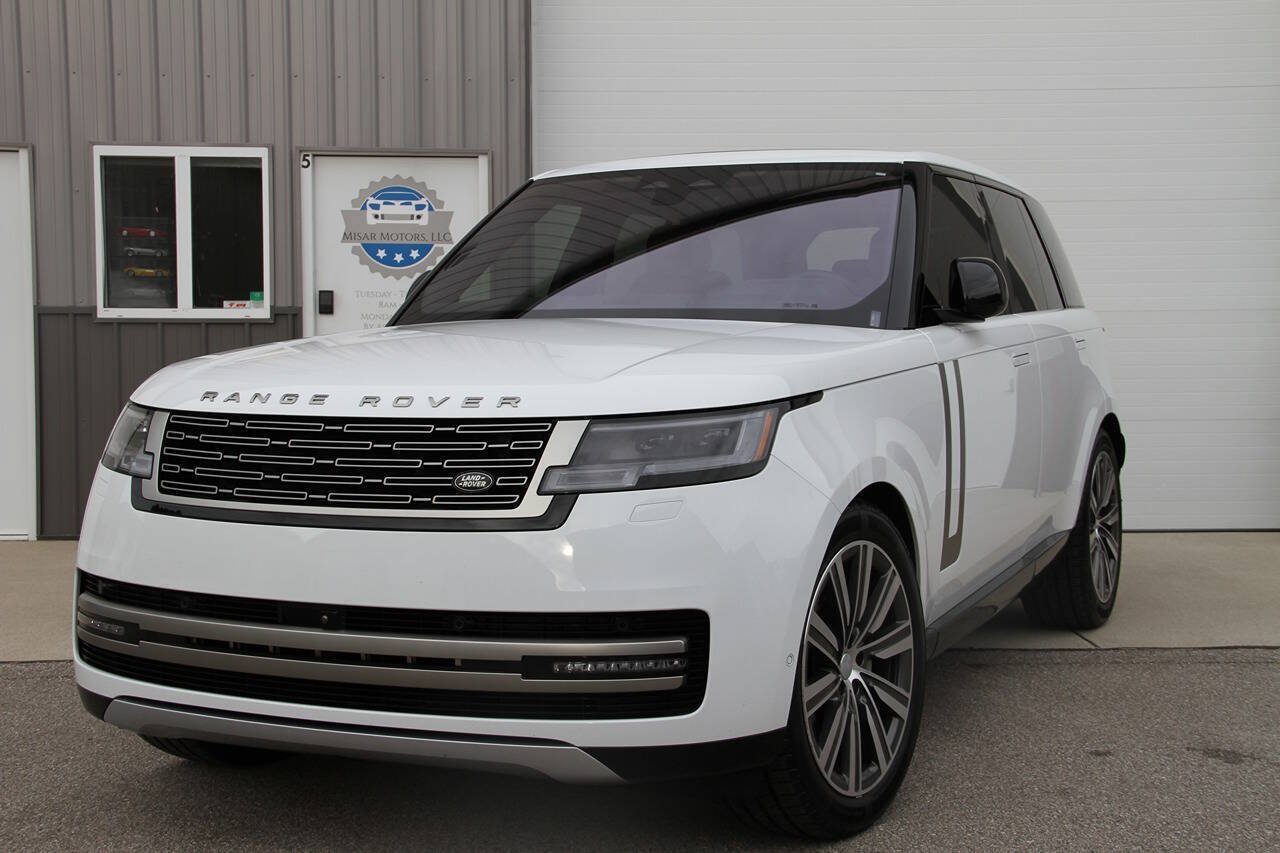Used 2023 Land Rover Range Rover SE AWD/4WD image 1
