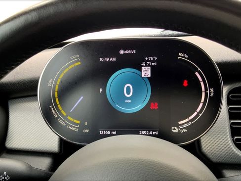 Used 2024 MINI Cooper SE image 16