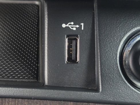 Used 2023 Audi Q5 2.0T Premium Plus image 16