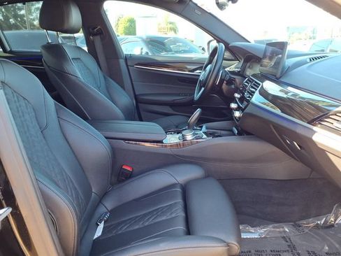 Used 2022 BMW 540i w/ M Sport Package RWD image 26