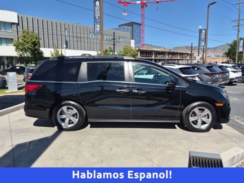 Used 2018 Honda Odyssey EX-L image 2