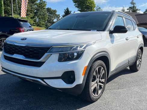 Used 2021 Kia Seltos S FWD image 4