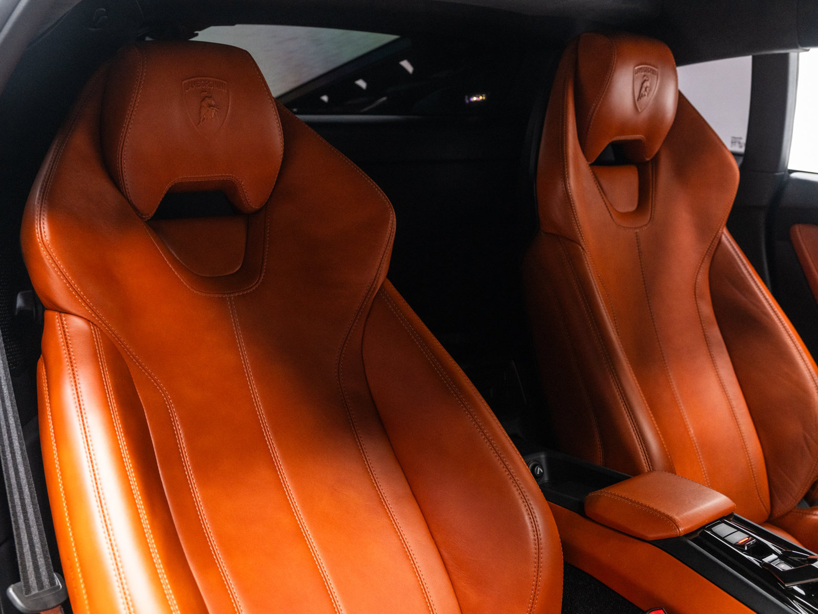 Used 2018 Lamborghini Huracan LP 610-4 AWD/4WD image 70