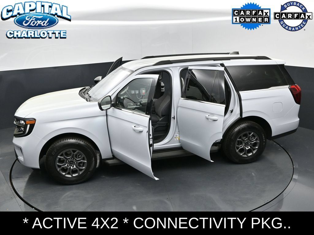 Used 2025 Ford Expedition Active RWD image 34