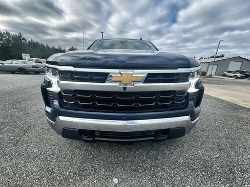 Used 2023 Chevrolet Silverado 1500 LT image 30