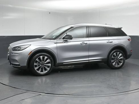 Certified 2021 Lincoln Corsair Reserve w/ Equipment Group 201A AWD/4WD image 4