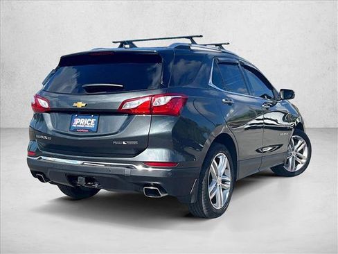 Used 2018 Chevrolet Equinox Premier AWD/4WD image 2