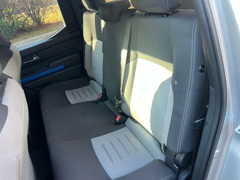 Used 2025 Nissan Altima 2.5 SR image 32