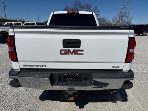 Used 2015 GMC Sierra 2500 SLE w/ SLE Preferred Package image 4