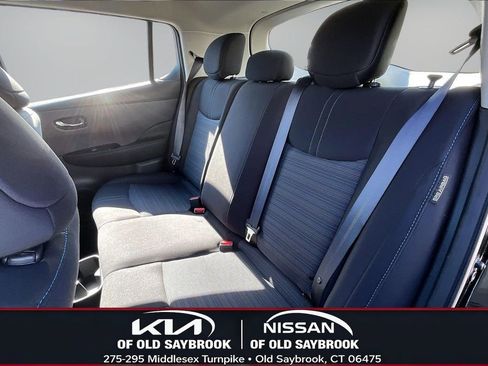 Certified 2023 Nissan Leaf SV Plus image 21