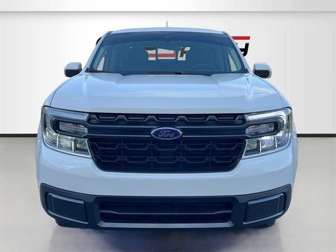 Used 2023 Ford Maverick Lariat image 2