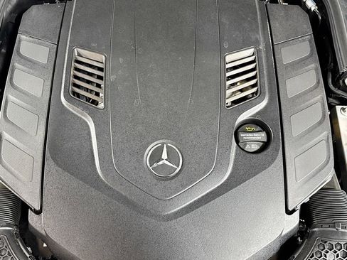 Certified 2023 Mercedes-Benz S 580 4MATIC Sedan image 28