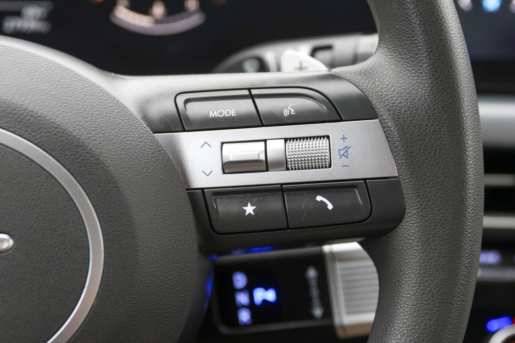 Used 2025 Hyundai Sonata SEL FWD image 26