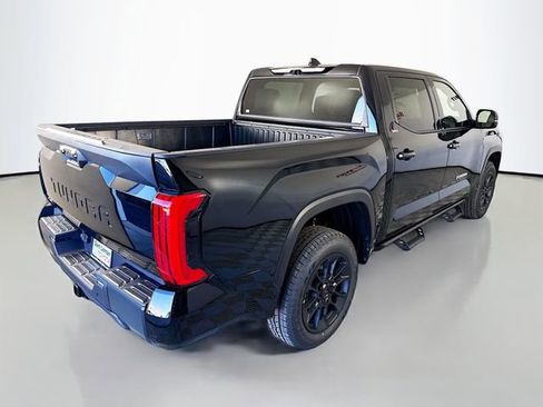 New 2026 Toyota Tundra SR5 image 7