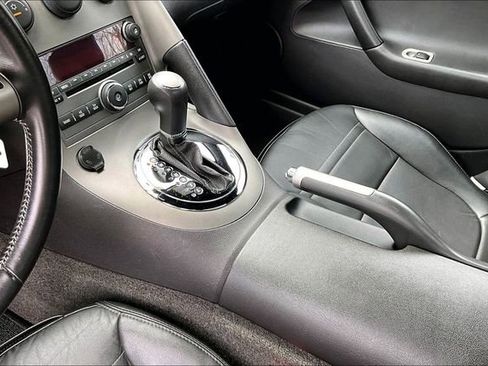 Used 2007 Pontiac Solstice Convertible w/ Premium Package image 12