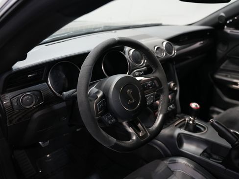 Used 2019 Ford Mustang Shelby GT350 w/ Technology Package image 33