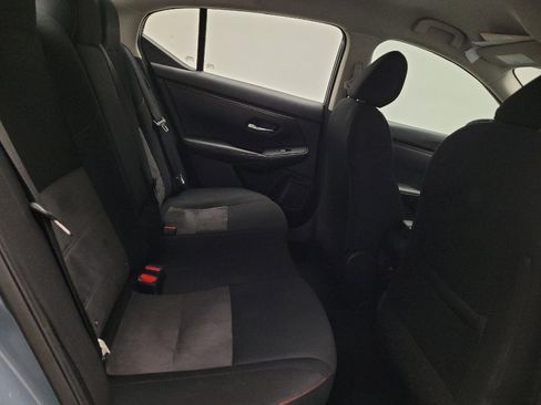 Used 2024 Nissan Sentra SR FWD image 19