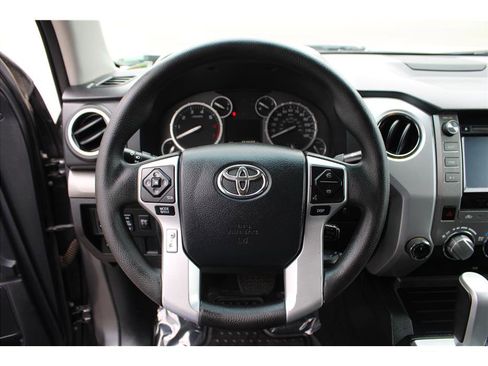 Used 2014 Toyota Tundra SR5 w/ SR5 Upgrade Package AWD/4WD image 16