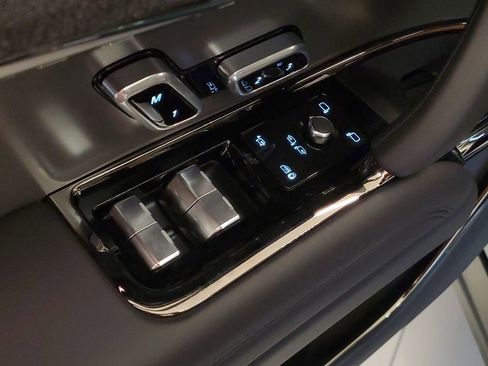 New 2026 Land Rover Range Rover Sport Dynamic SE image 10