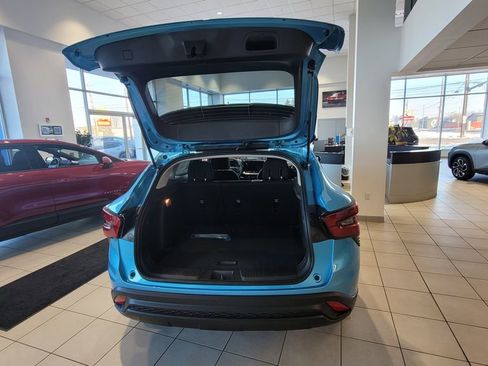 New 2026 Chevrolet Trax LS w/ LS Convenience Package image 11