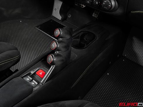 Used 2020 Ferrari 488 Pista Coupe RWD image 42