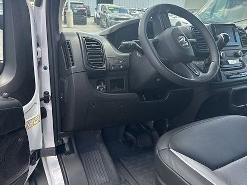 Used 2026 RAM ProMaster 2500 w/ Convenience Group FWD image 13