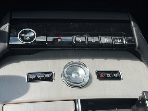 New 2025 Lincoln Navigator L Reserve image 40