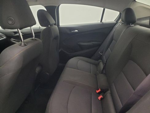 Used 2016 Chevrolet Cruze LS FWD image 18