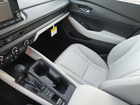 New 2025 Honda Accord LX image 24