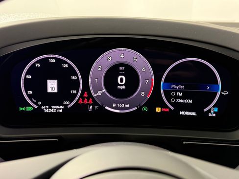 Used 2025 Porsche Cayenne GTS image 23