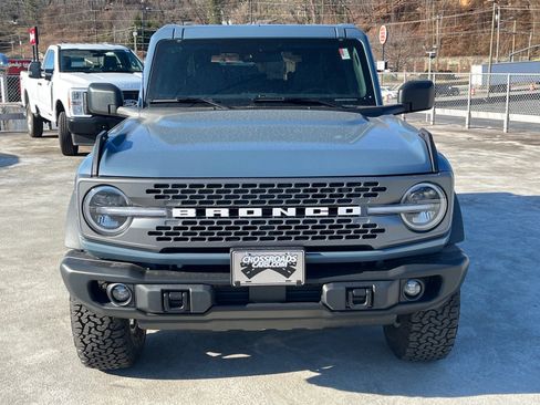 New 2025 Ford Bronco Badlands image 6