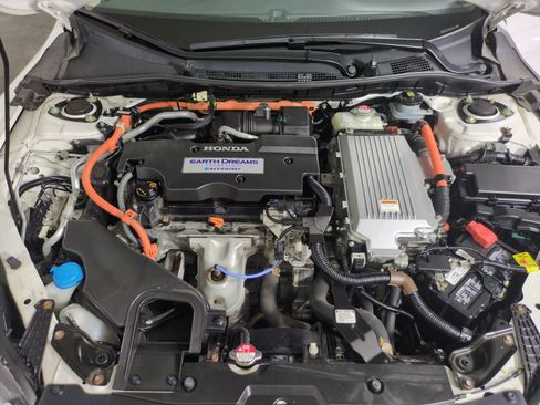 Used 2015 Honda Accord Hybrid Sedan image 20