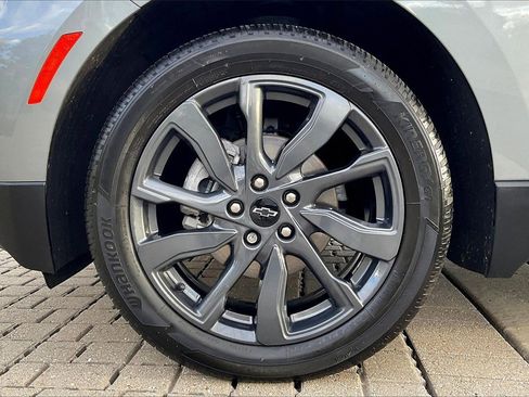 Used 2024 Chevrolet Equinox RS w/ RS Leather Package image 9