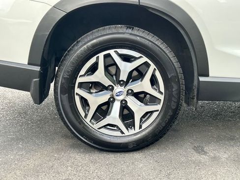 Used 2021 Subaru Forester Premium AWD/4WD image 28