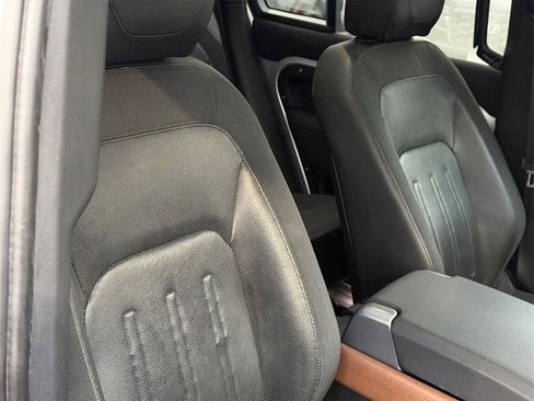 Used 2020 Land Rover Defender 110 S image 10