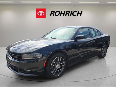 Used 2019 Dodge Charger SXT w/ Cold Weather Package