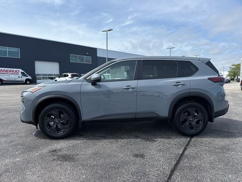New 2026 Nissan Rogue SV w/ Cold Weather Package AWD/4WD image 6