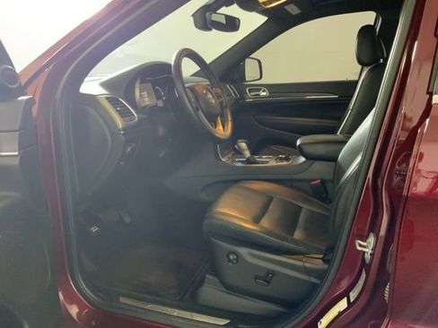 Used 2017 Jeep Grand Cherokee Limited image 17