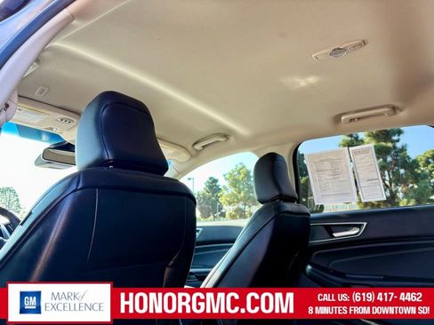 Used 2024 Ford Edge Titanium image 18