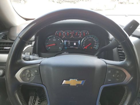 Used 2018 Chevrolet Tahoe LT w/ RST Edition RWD image 8