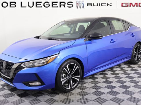 Used 2023 Nissan Sentra SR w/ Electronics Package image 4