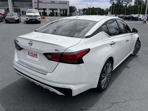 Used 2023 Nissan Altima 2.5 SL FWD image 5
