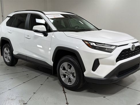 Used 2025 Toyota RAV4 XLE w/ Convenience Package image 3