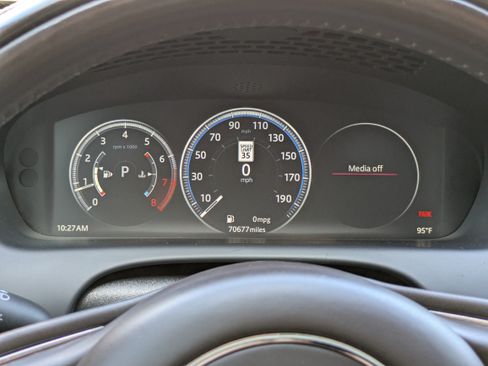 Used 2017 Jaguar XJ L Portfolio RWD image 29