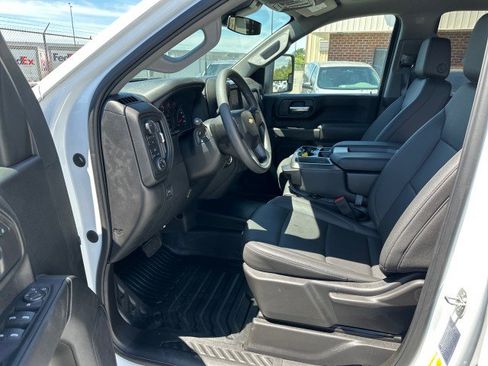 Used 2024 Chevrolet Silverado 2500 W/T w/ WT Convenience Package AWD/4WD image 23